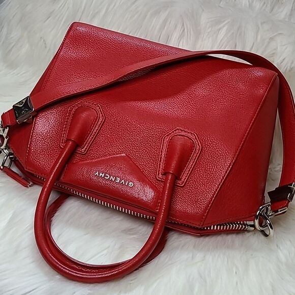 💯Authentic Givenchy Antigona Leather Handbag 🍀 - Picture 10 of 16